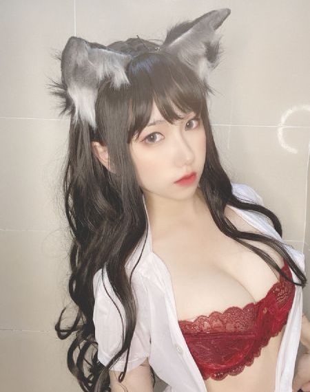 从后面挺进朋友未婚妻视频_BD国语在线观看视频
