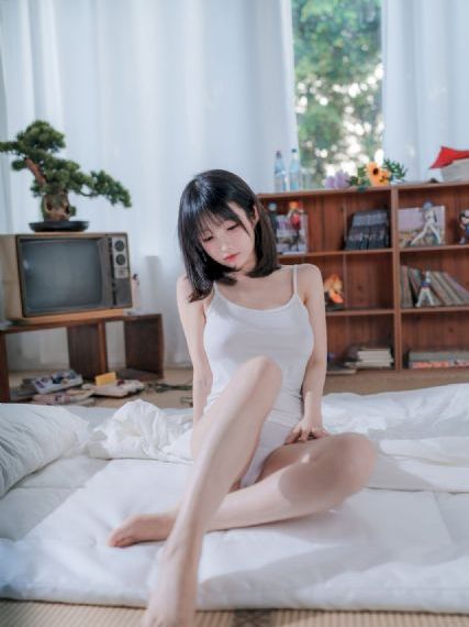 出租屋偷窥隔壁小两口过在线_BD英语全集免费观看